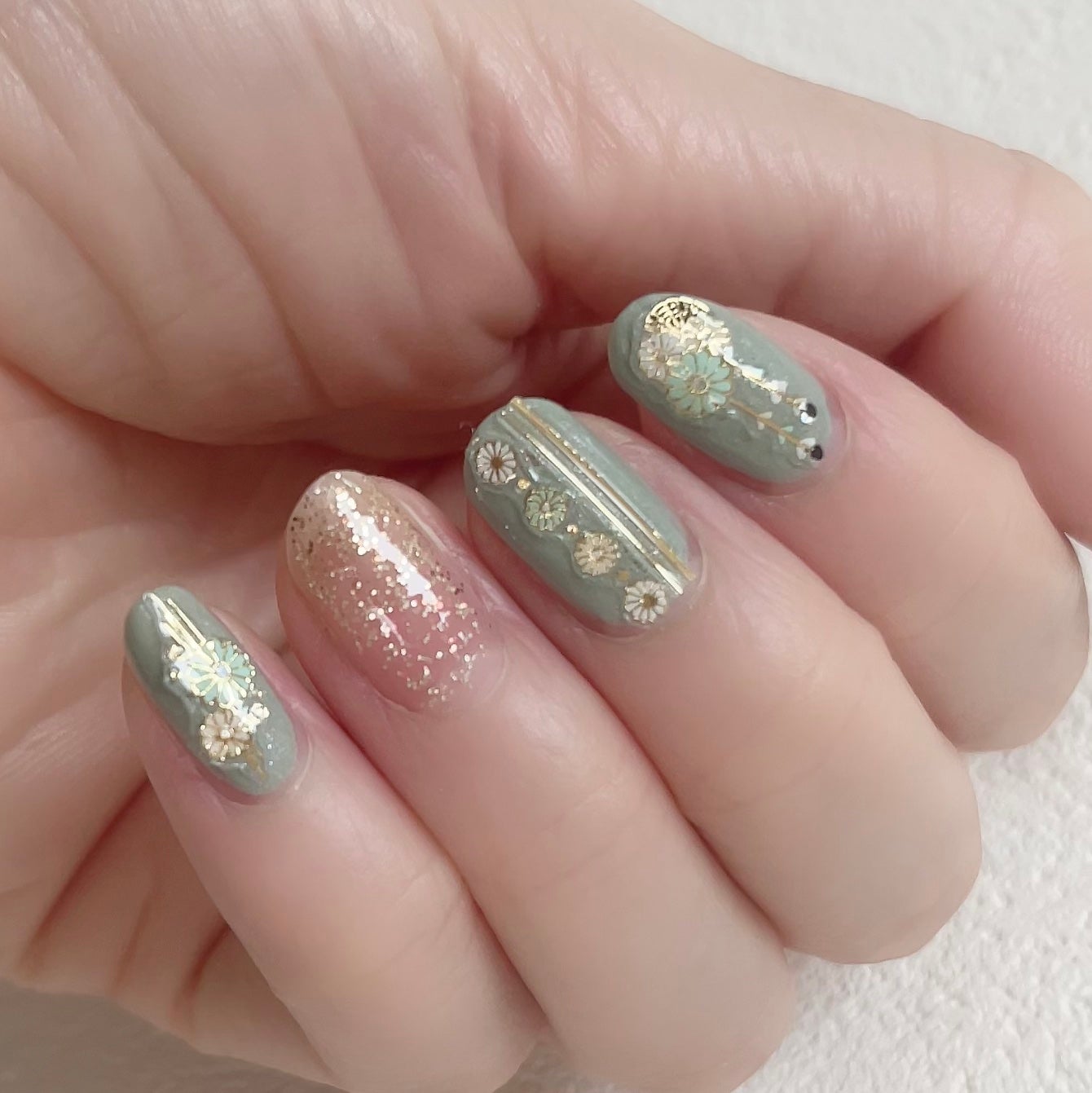 ネイルシール/セリア/ネイルシールを使ったクチコミ(4枚目)