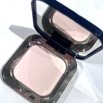 プードルコンパクトエサンシエルn/クレ・ド・ポー ボーテ/プレストパウダーを使ったクチコミ(4枚目)