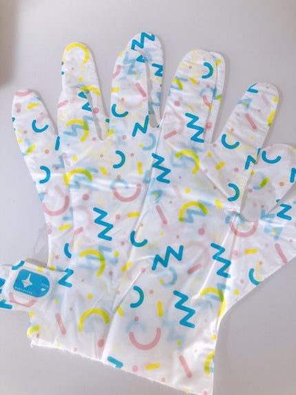 ミルキーモイスチャーハンドマスク/MADFORCOS/ハンドクリームを使ったクチコミ(2枚目)