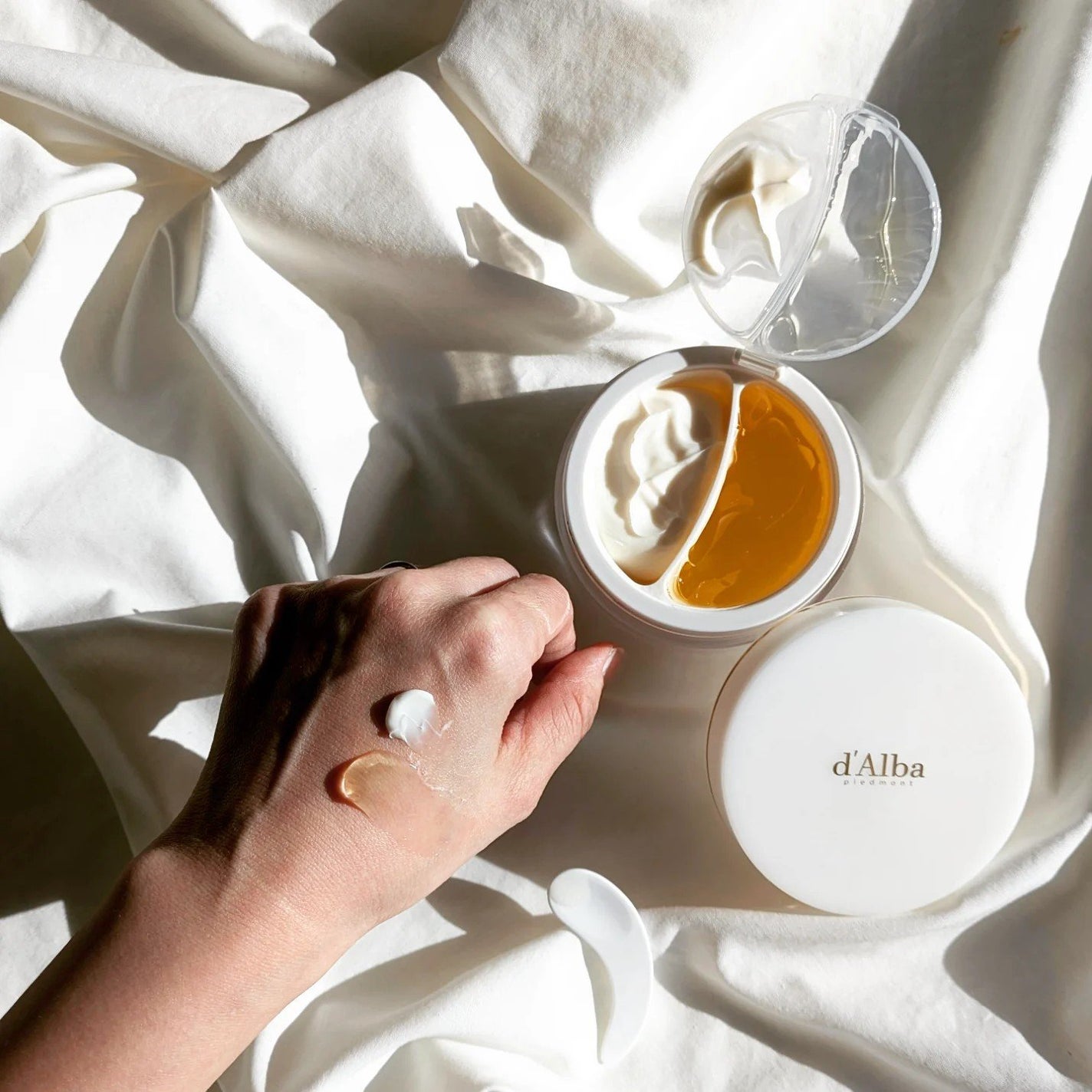 ホワイトトリュフダブルセラムアンドクリーム/ダルバ/フェイスクリームを使ったクチコミ(4枚目)