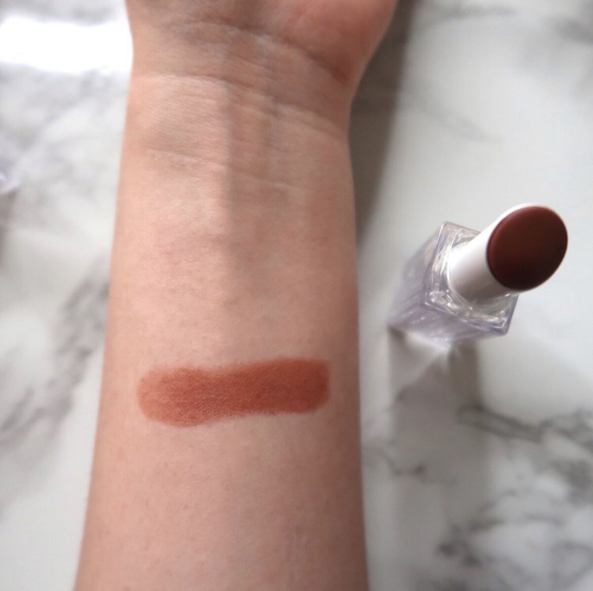 38℃/99℉ LIPSTICK  ＜YOU＞/UZU BY FLOWFUSHI/口紅を使ったクチコミ（2枚目）