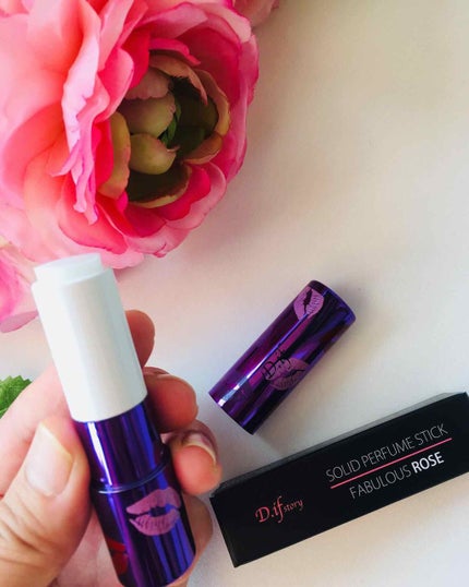 difstoryソリッドパフューム ファビュラスローズ/D.if story(ディフ ストーリー)/練り香水を使ったクチコミ(3枚目)