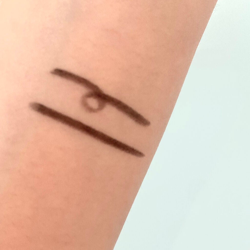 「密着アイライナー」クリームペンシル/デジャヴュ/ペンシルアイライナーを使ったクチコミ(2枚目)