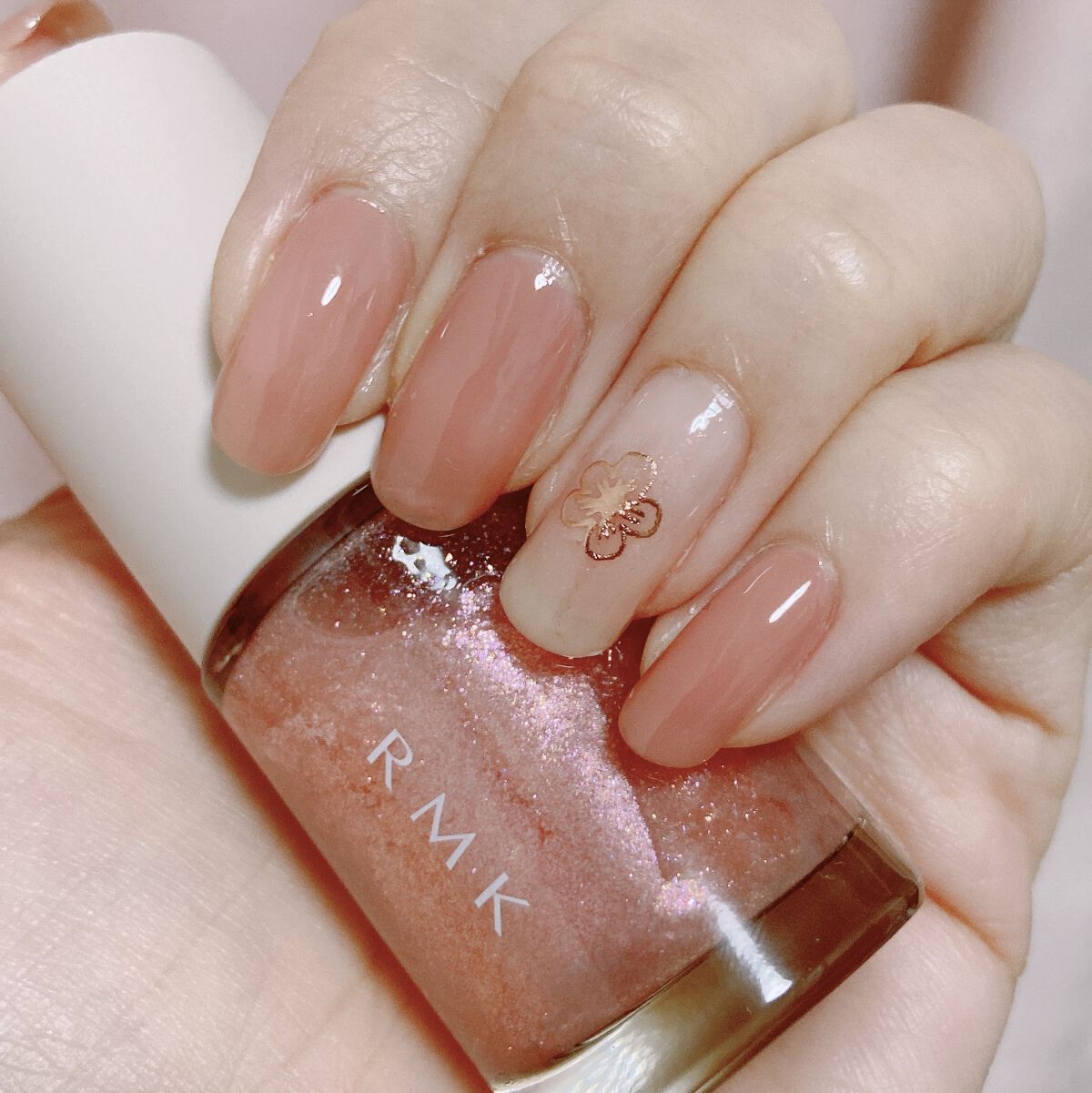 RMK ネイルラッカー 05 Rosé Pink ロゼ ピンク/RMK/マニキュアを使ったクチコミ（2枚目）