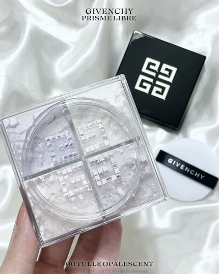 ããªãºã ã»ãªãŒãã«/GIVENCHY/ã«ãŒã¹ããŠããŒã䜿ã£ãã¯ãã³ãïŒ4æç®ïŒ