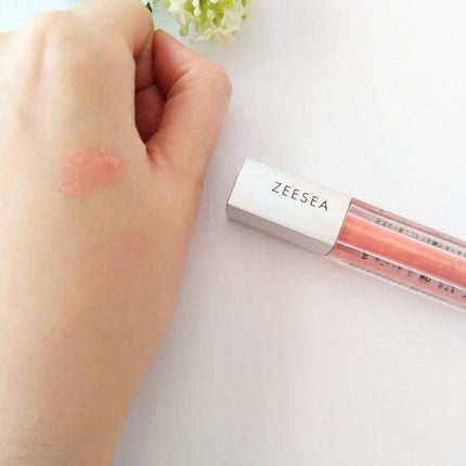 ダイヤモンドシリーズ 星空リキッドアイシャドウ 15浅間白桃/ZEESEA/リキッドアイシャドウを使ったクチコミ(2枚目)