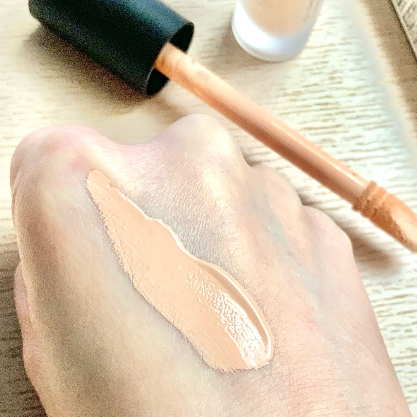 ベアプロ 16HR オールオーバー コンシーラー SPF25(PA+++)/bareMinerals/リキッドコンシーラーを使ったクチコミ(4枚目)