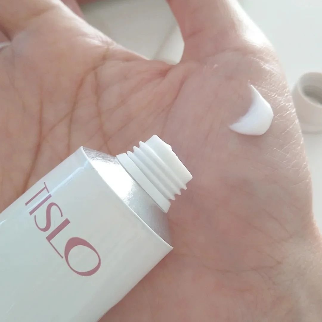 Cedarwood and Quiet Moment/Hand Cream/TISLO/ハンドクリームを使ったクチコミ（3枚目）