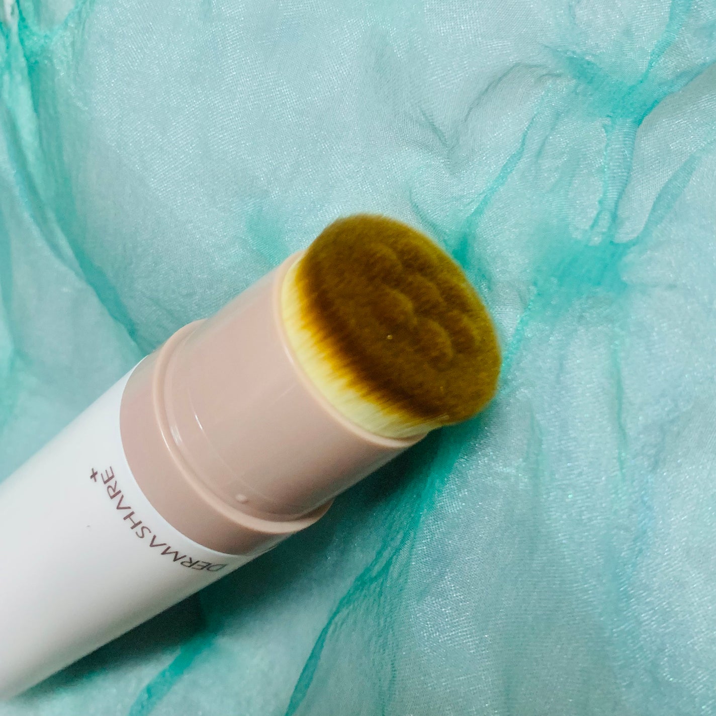 ヴィーガンナチュラルカバースティックファンデーション/DERMASHARE/その他ファンデーションを使ったクチコミ(3枚目)