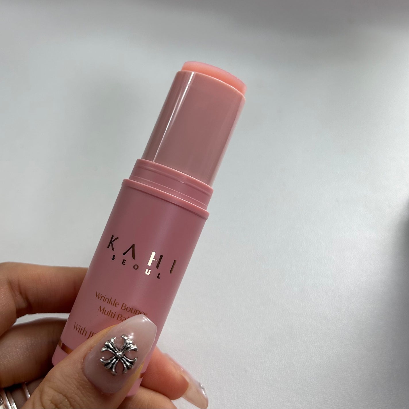 WRバウンス マルチバーム/KAHI/フェイスバームを使ったクチコミ(2枚目)