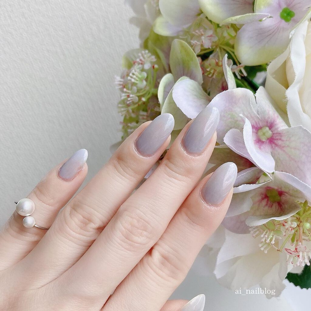 ai on LIPS 「.VOCEの付録であるukaネイルを使ってみました!田中みな..」(2枚目)