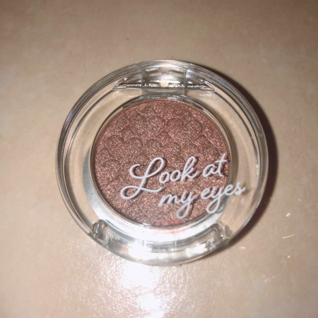 ルックアット マイアイズ BR402 ダークブラウン/ETUDE/単色アイシャドウを使ったクチコミ（1枚目）
