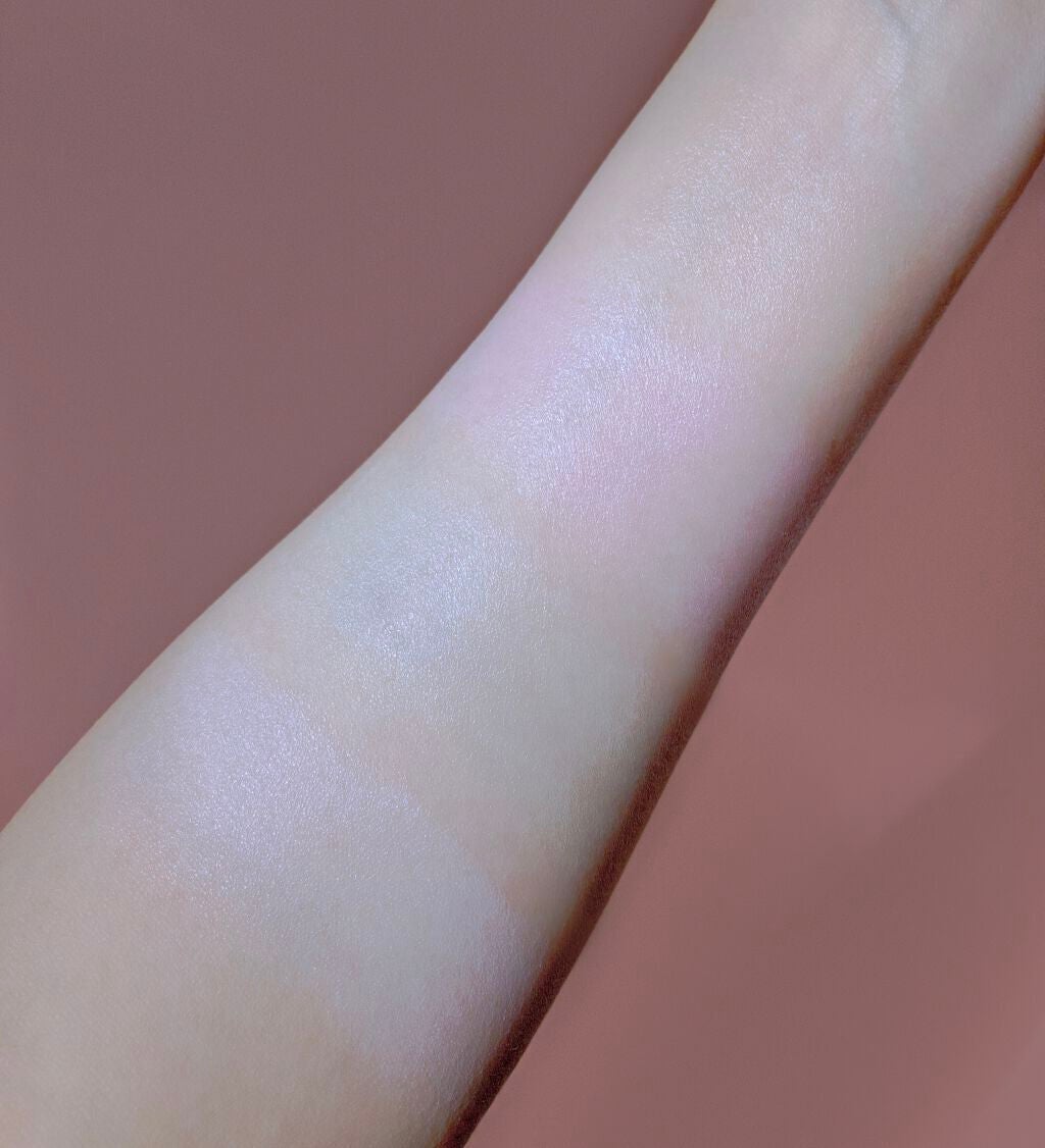 アディクション スキンプロテクター カラーコントロール SPF 40 PA+++/ADDICTION/化粧下地を使ったクチコミ(3枚目)