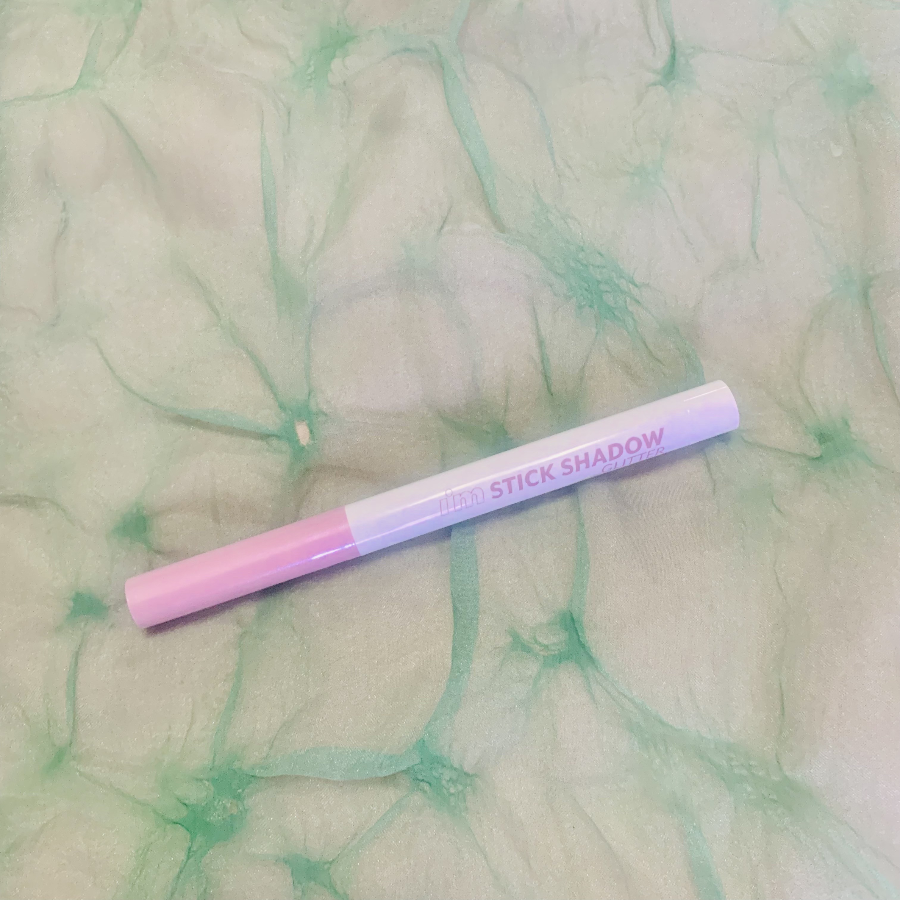 i'm Stick Shadow Glitterr/i’m meme/スティックアイシャドウを使ったクチコミ（1枚目）