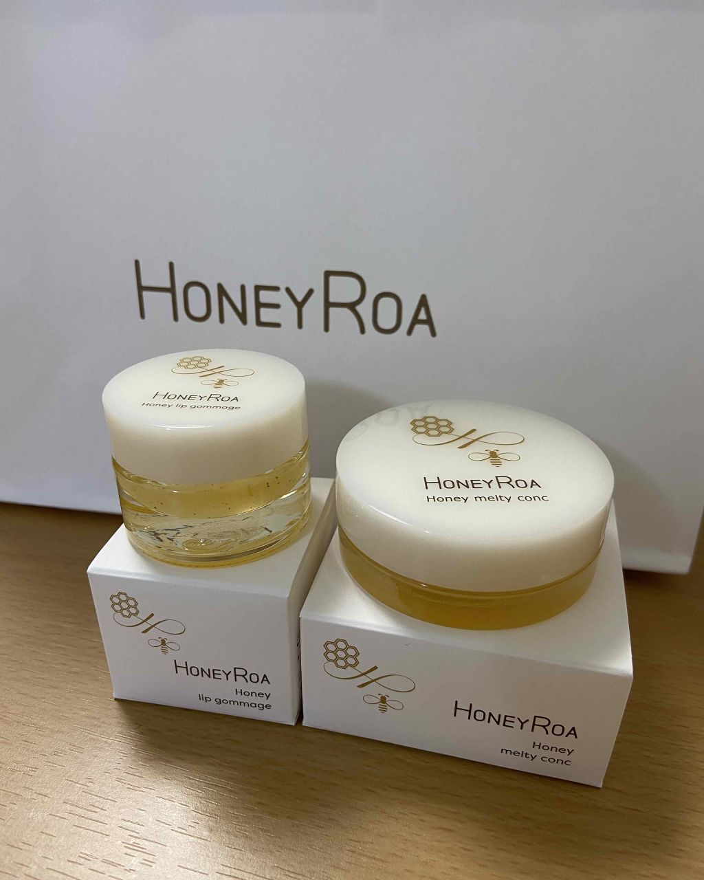 ハニーメルティコンクr/ROAlív/リップバームを使ったクチコミ（1枚目）
