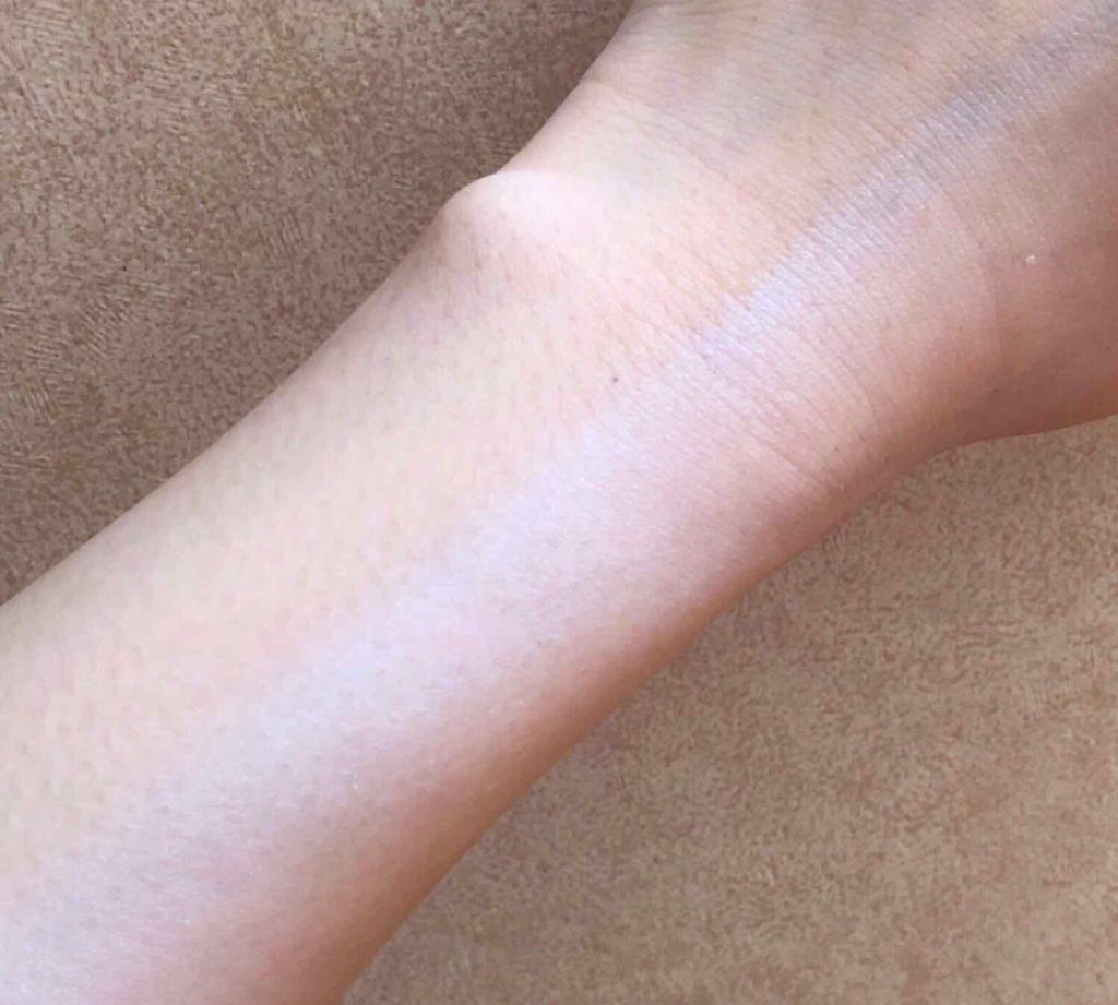 16 SIX SUNS WATER PROOF SUN CREAM/16BRAND/化粧下地を使ったクチコミ（2枚目）