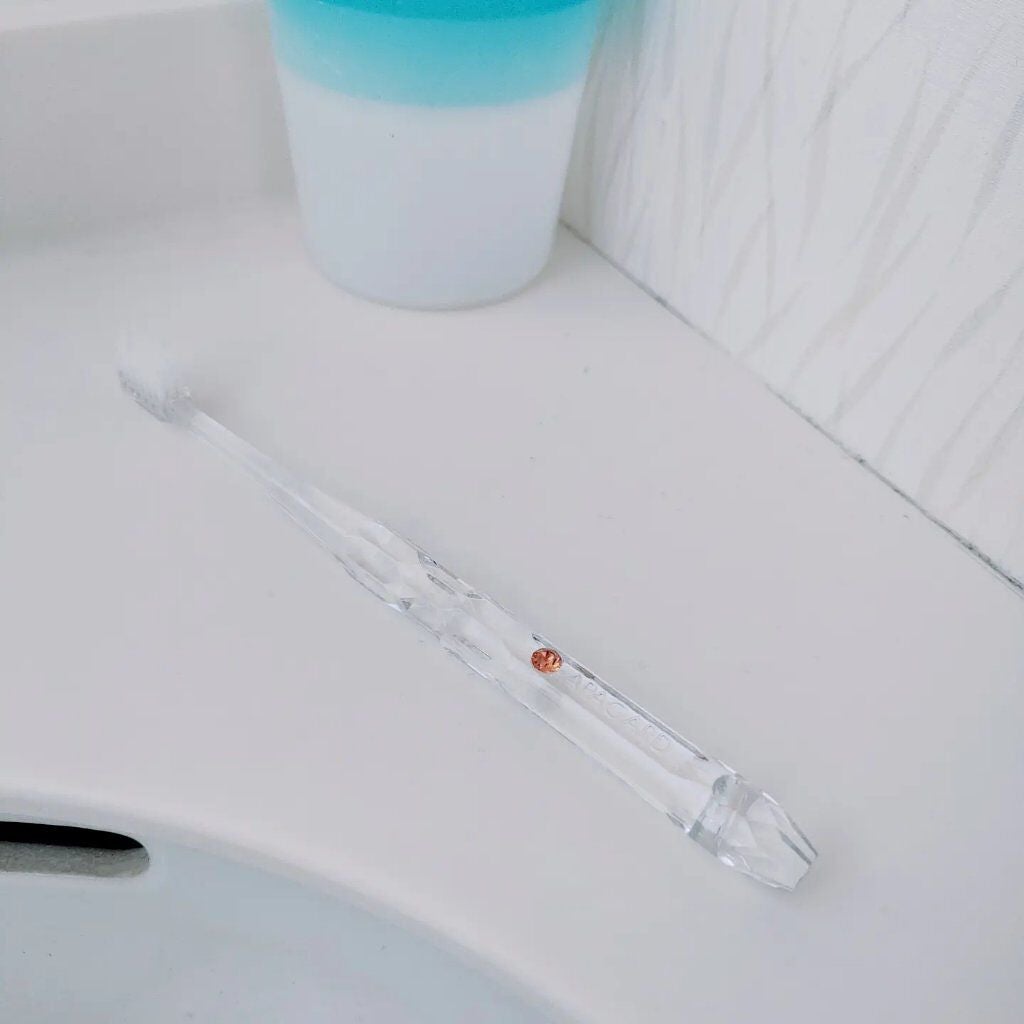 アパガードクリスタル歯ブラシ/アパガード/歯ブラシを使ったクチコミ(1枚目)