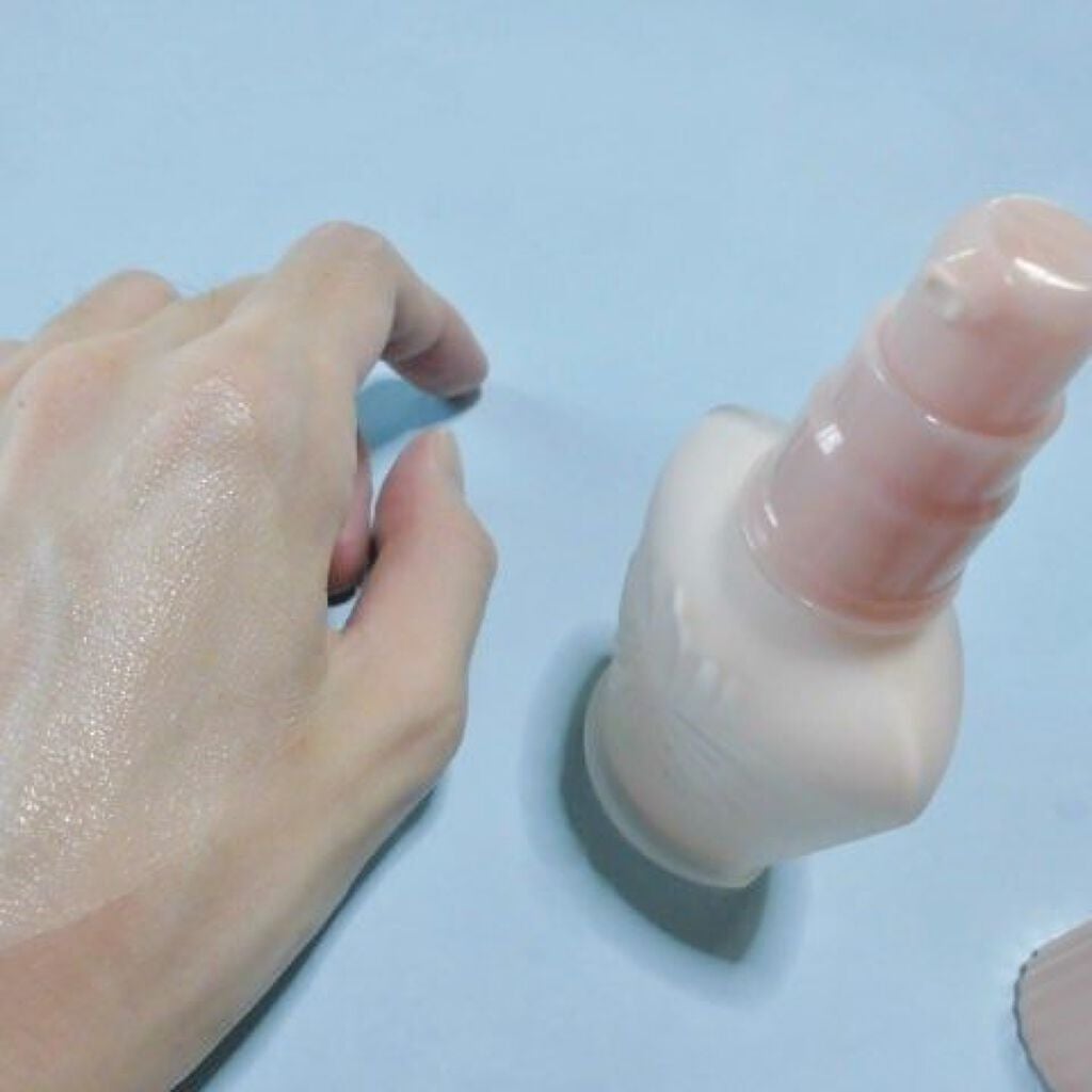 モイスチュアライジング ファンデーション プライマー/PAUL & JOE BEAUTE/化粧下地を使ったクチコミ(4枚目)