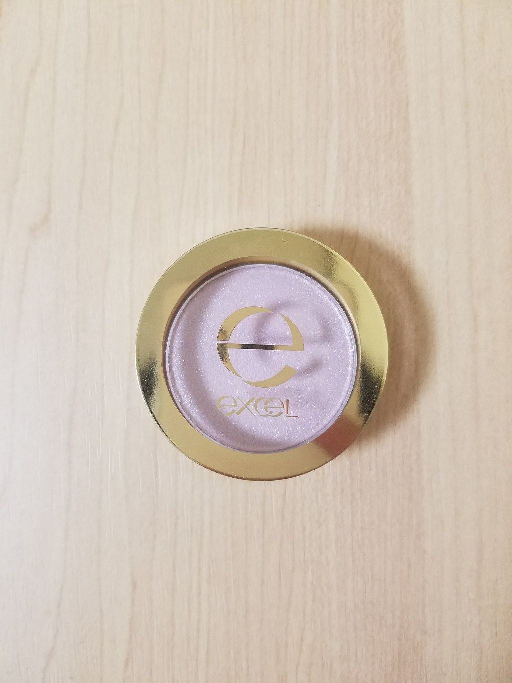 シャイニーシャドウ N/excel/単色アイシャドウを使ったクチコミ(1枚目)