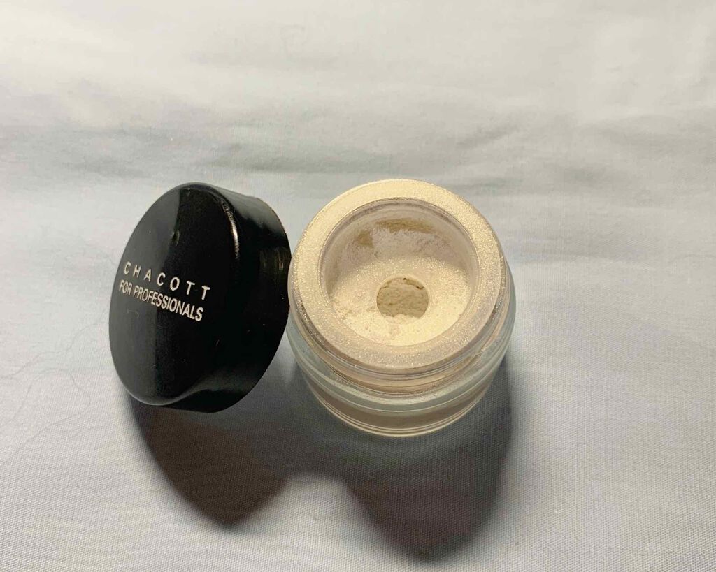 メイクアップカラーバリエーション パールシリーズ/チャコット・コスメティクス/単色アイシャドウを使ったクチコミ（2枚目）