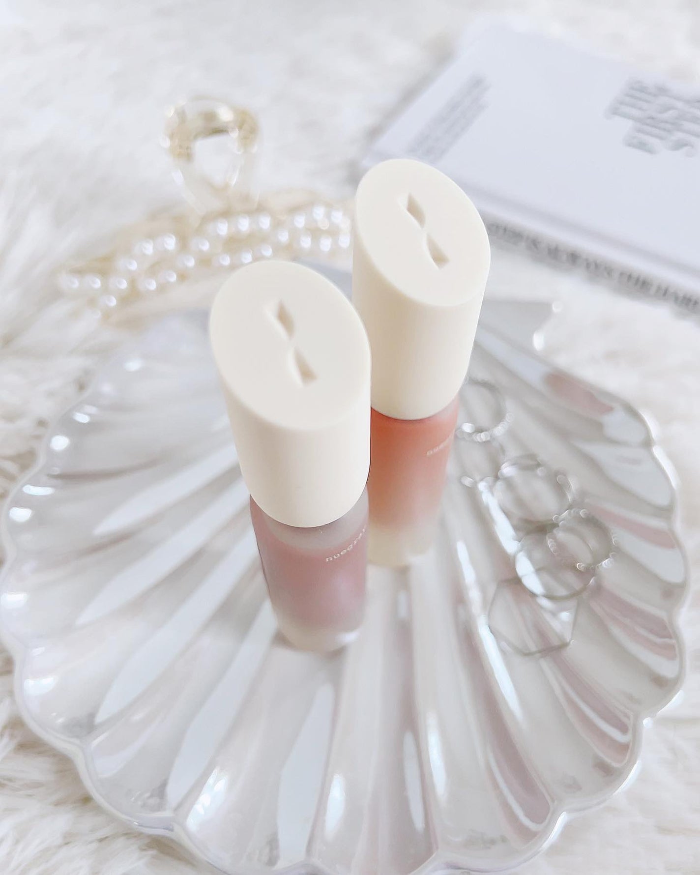 デイリームードマットリキッド/nuegray/リップグロスを使ったクチコミ(3枚目)