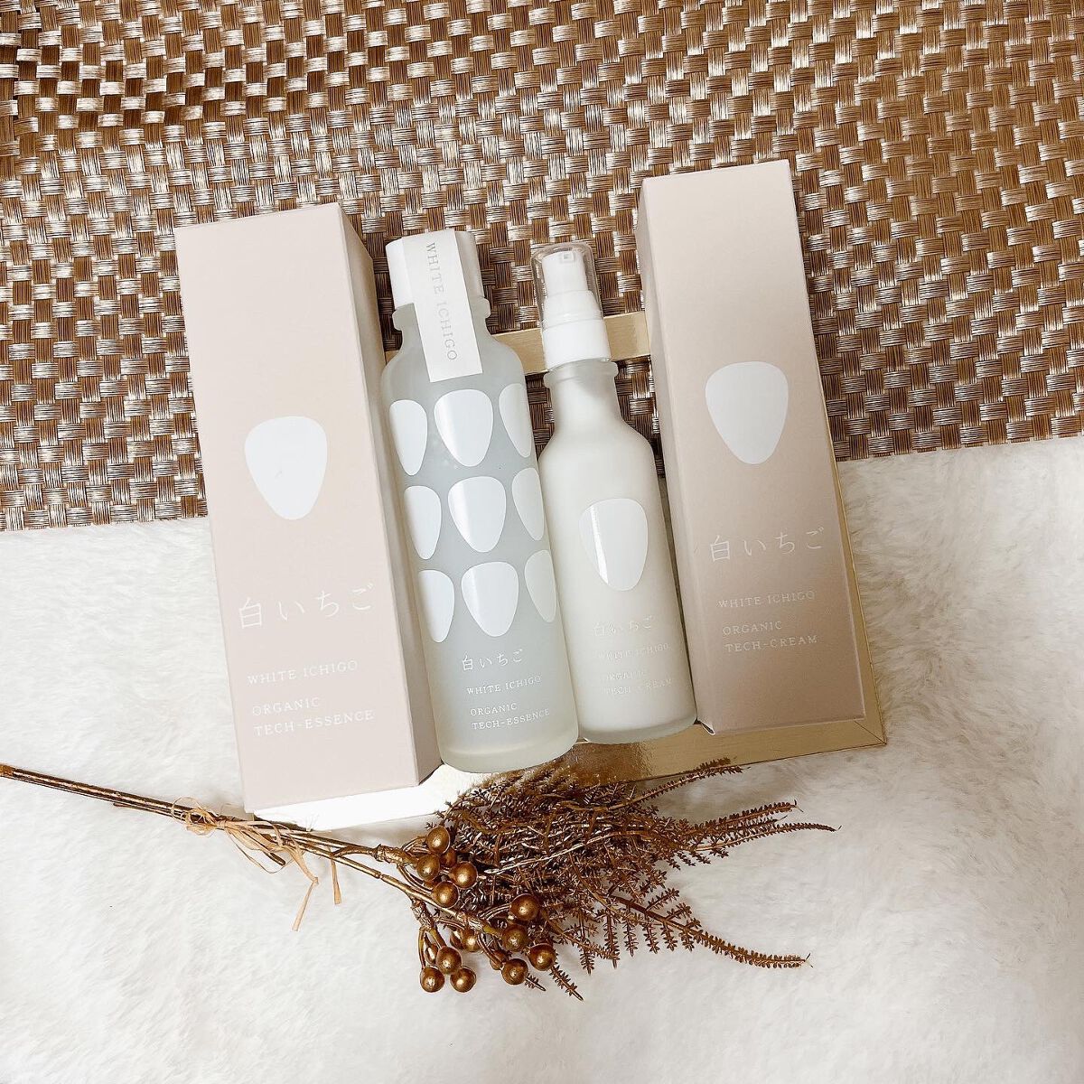 オーガニック テック-エッセンス/WHITE ICHIGO/ブースター・導入液を使ったクチコミ(3枚目)