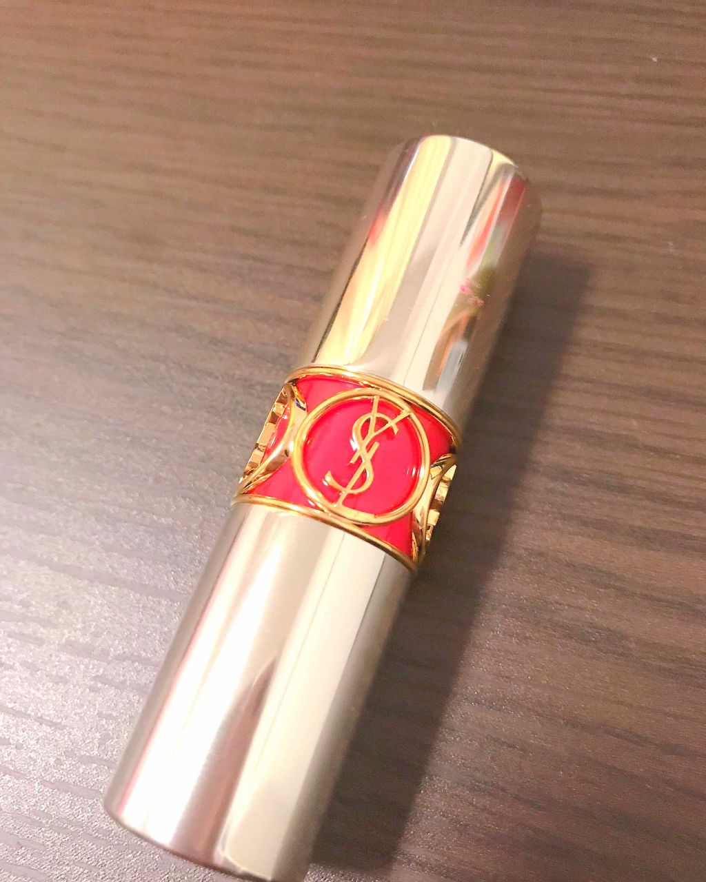 ルージュ ヴォリュプテ シャイン/YVES SAINT LAURENT BEAUTE/口紅を使ったクチコミ(2枚目)
