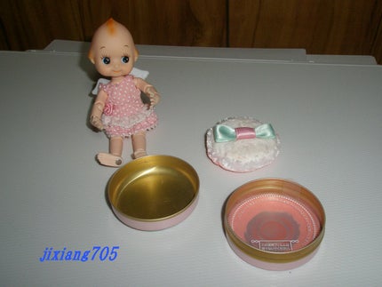 パフ・デ・チーク/MAJOLICA MAJORCA/パウダーチークを使ったクチコミ(5枚目)