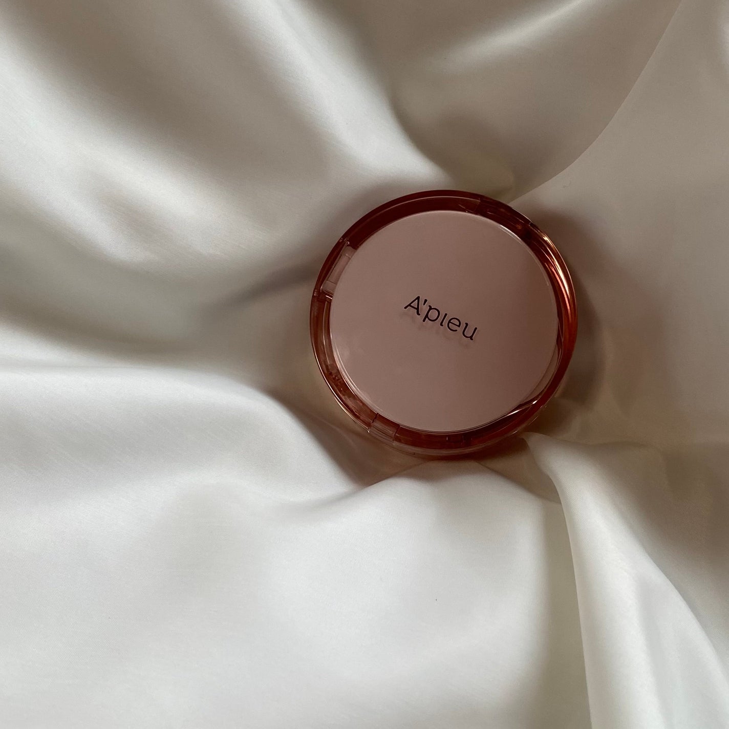 スキンケア ウォーターロッククッション /A’pieu/クッションファンデーションを使ったクチコミ(1枚目)