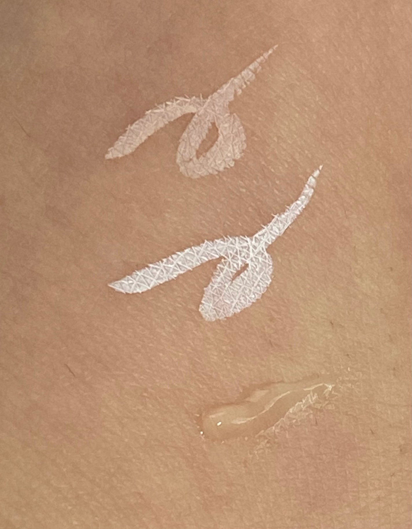 EYE OPENING LINER/UZU BY FLOWFUSHI/リキッドアイライナーを使ったクチコミ(2枚目)