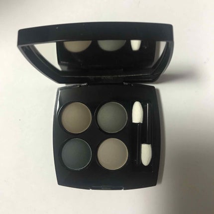 レ キャトル オンブル/CHANEL/アイシャドウパレットを使ったクチコミ(1枚目)