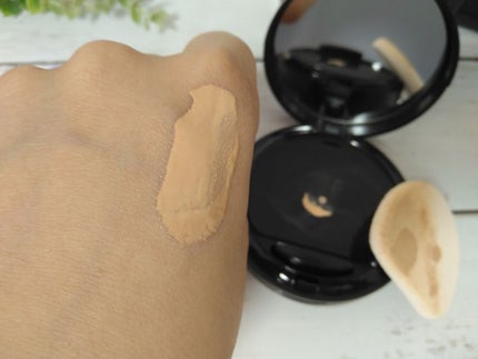 ミネラルリキッドリー ファンデーション SPF22 PA++/MiMC/リキッドファンデーションを使ったクチコミ(2枚目)