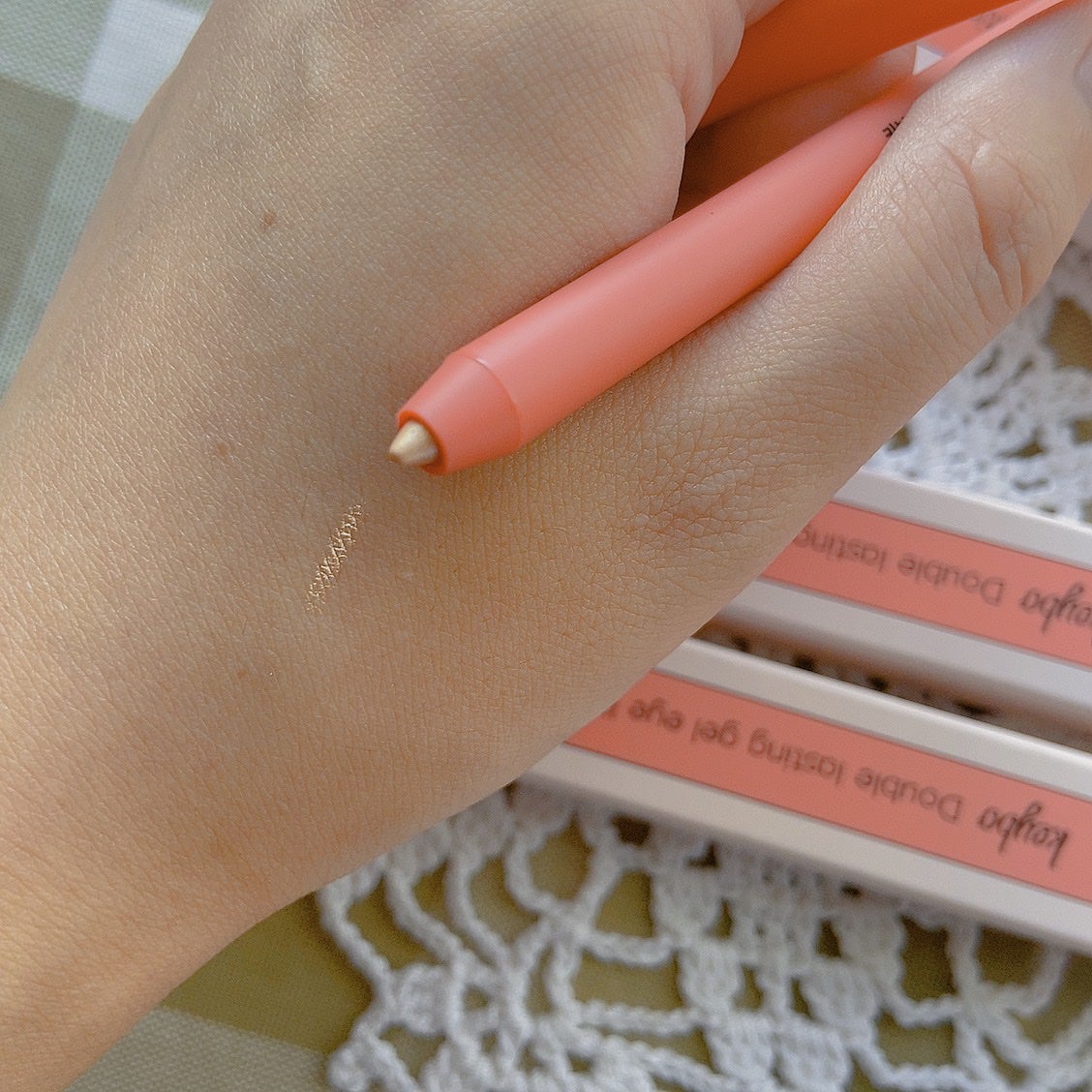 ダブルラスティングジェルライナー/keybo/ジェルアイライナーを使ったクチコミ(2枚目)