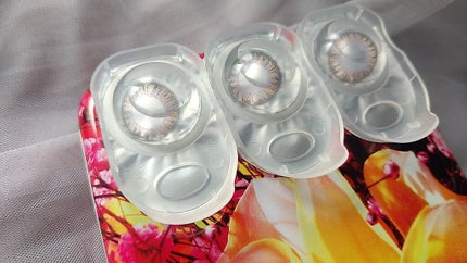 ナデシコカラーワンデー(アート缶タイプ)/NADESHIKO COLOR/ワンデー(1DAY)カラコンを使ったクチコミ(3枚目)