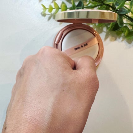 シースルー ヴェール コンパクト/PAUL & JOE BEAUTE/ファンデーションを使ったクチコミ(7枚目)