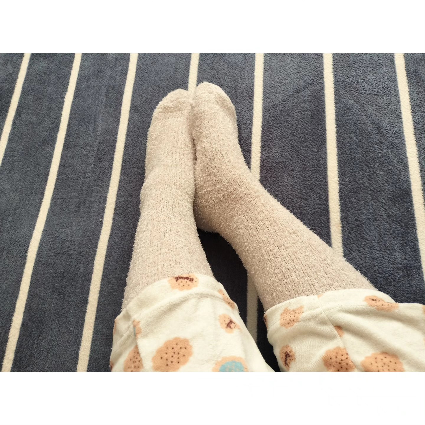 FuWaly Slim ソックスタイプロング スモーキーホワイト/グラマラスパッツシリーズ/着圧ソックス・レギンスを使ったクチコミ（3枚目）