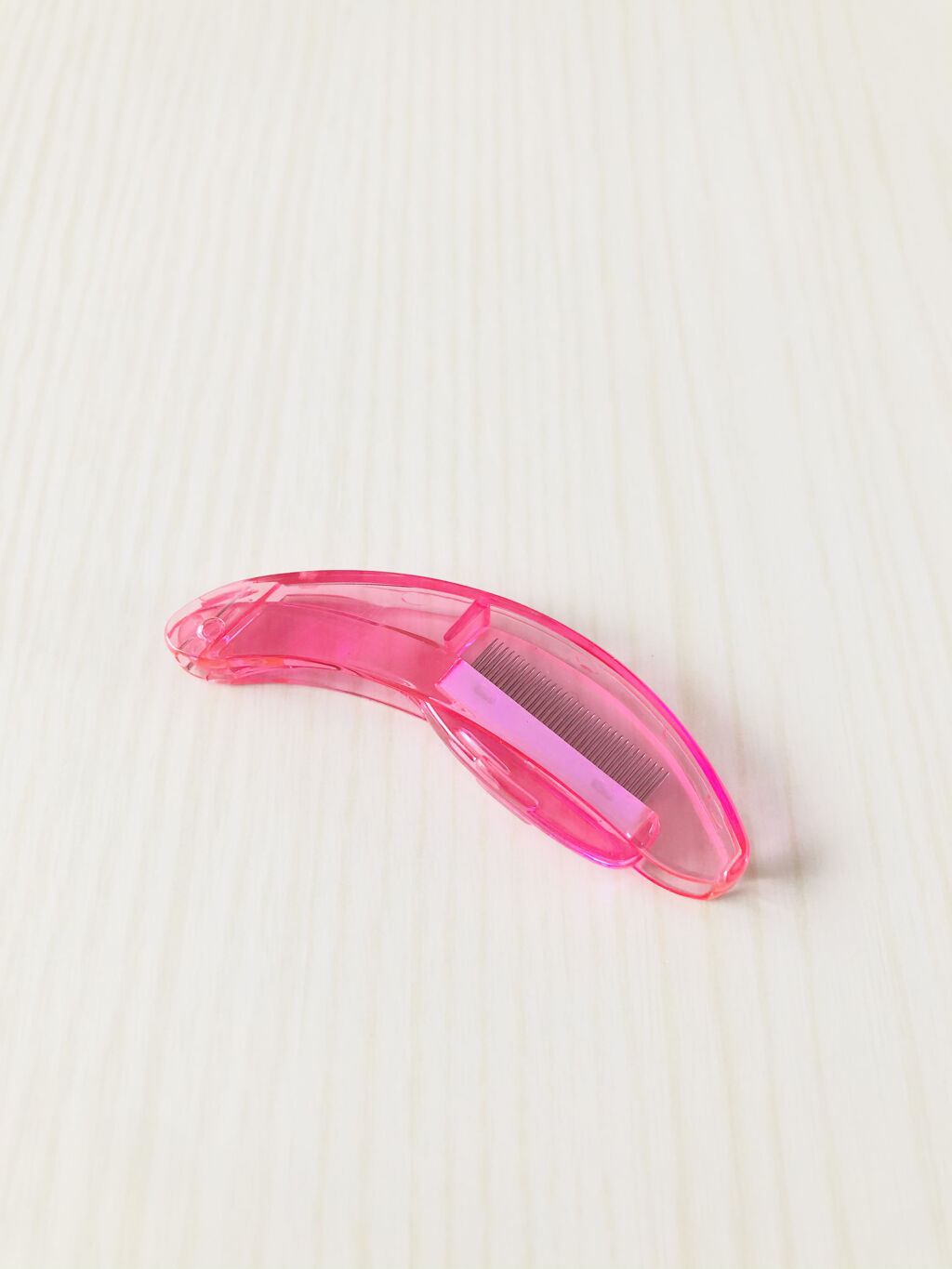 マスカラコーム(金属タイプ)/貝印/その他化粧小物を使ったクチコミ（2枚目）