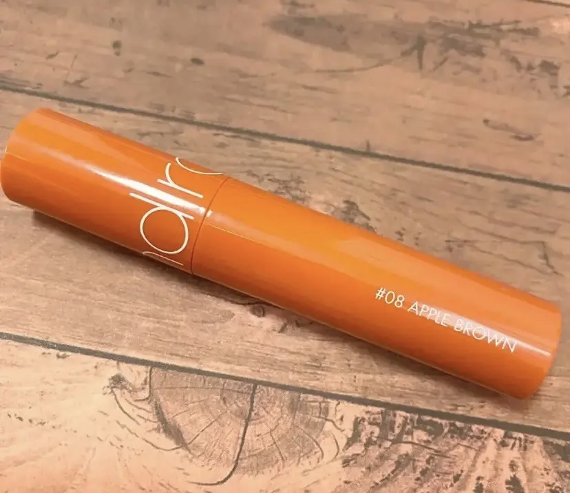 ジューシーラスティングティント/rom&nd/リップティントを使ったクチコミ（1枚目）