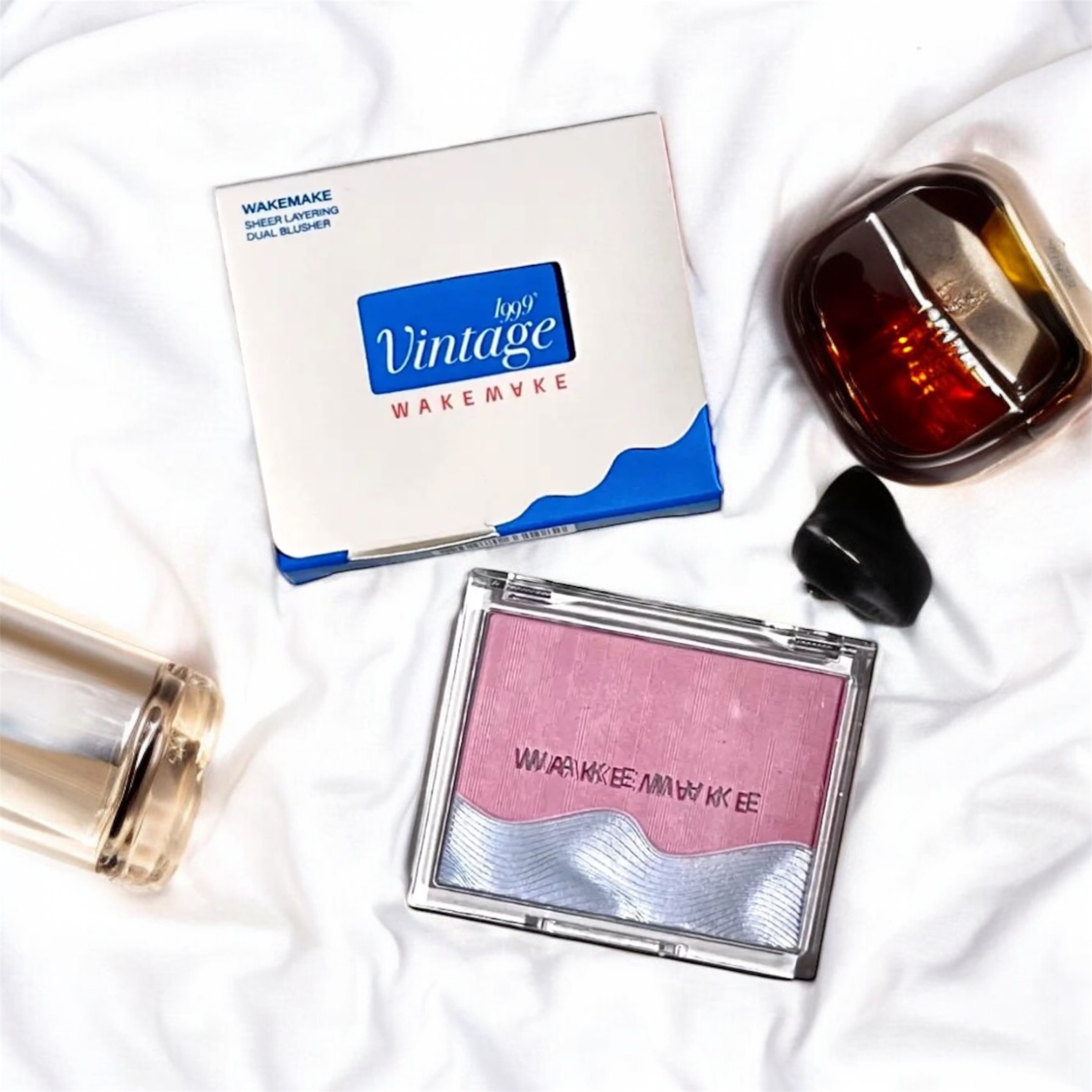 シアーレイヤリングデュアルブラッシャー/wakemake/パウダーチークを使ったクチコミ（1枚目）