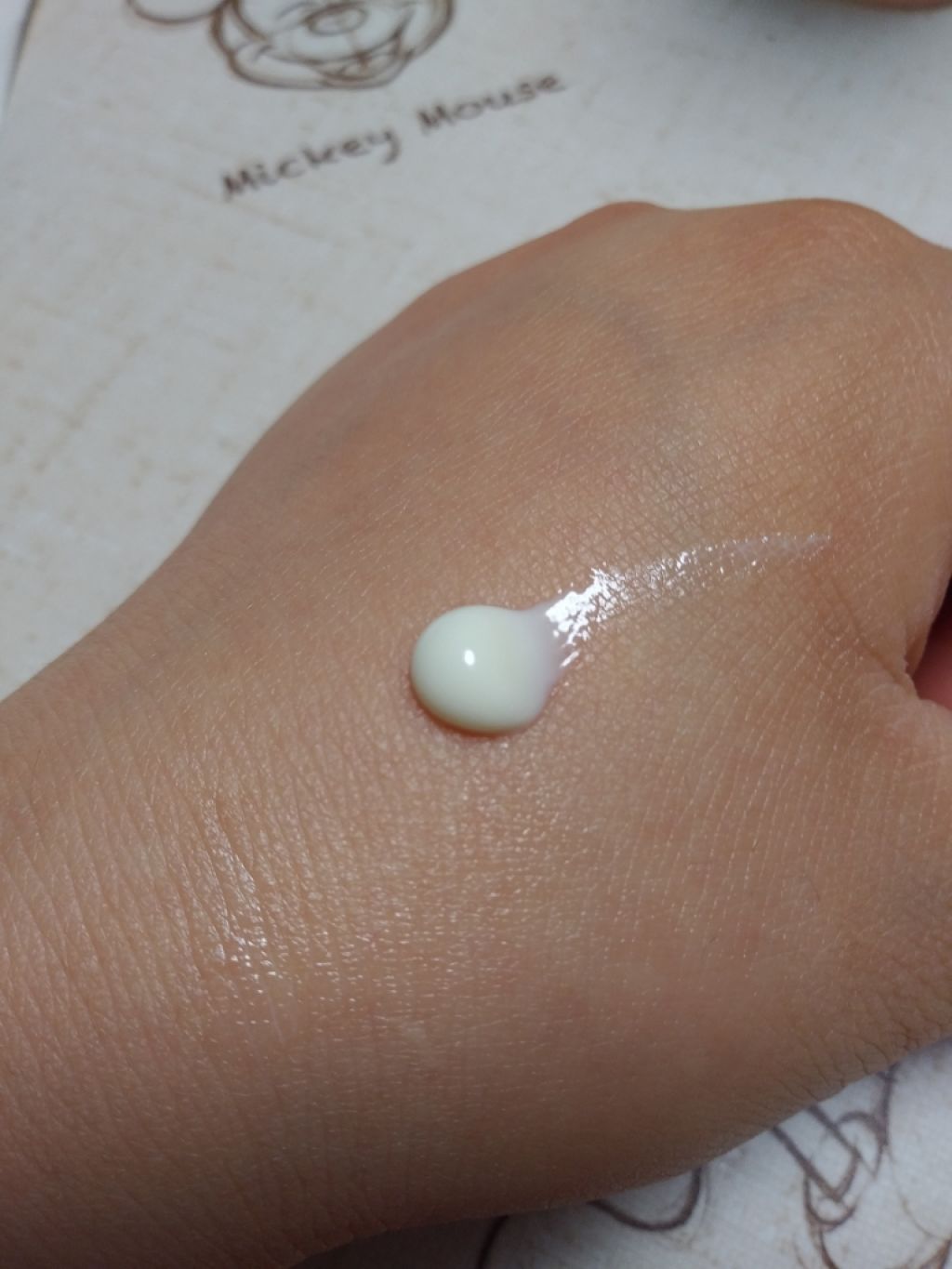 サンシェルター マルチ プロテクション/DECORTÉ/日焼け止めミルクを使ったクチコミ（2枚目）