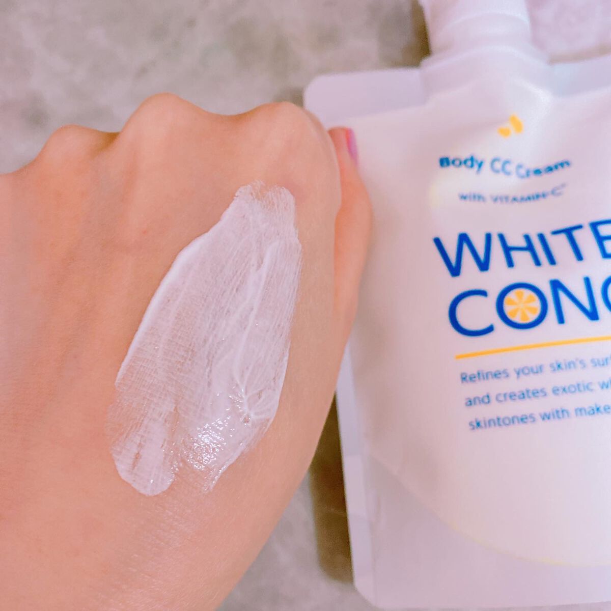 薬用ホワイトコンク ホワイトニングCC CII/ホワイトコンク/ボディクリームを使ったクチコミ(4枚目)