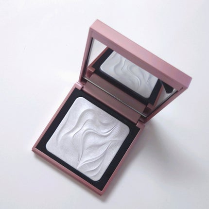 ハイライティング パウダー L44 ペタルグロウ / BOBBI BROWN ハイライティング パウダー L44 ペタルグロウ / BOBBI BROWN