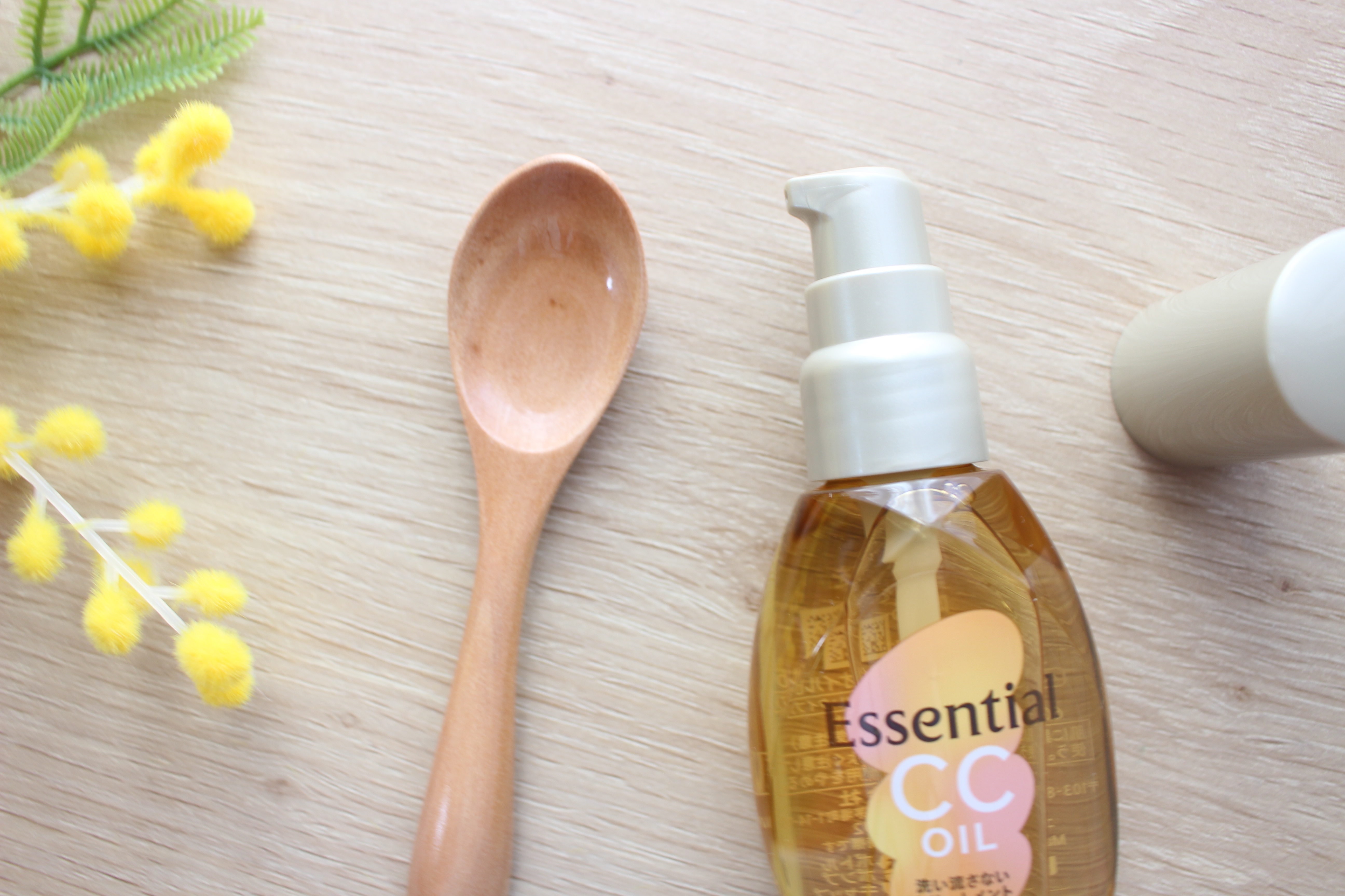 CCオイル/エッセンシャル/ヘアオイルを使ったクチコミ（2枚目）