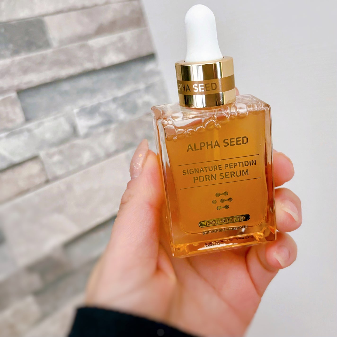 シグニチャーペプチドPDRNクリーム/ALPHASEED/フェイスクリームを使ったクチコミ(9枚目)