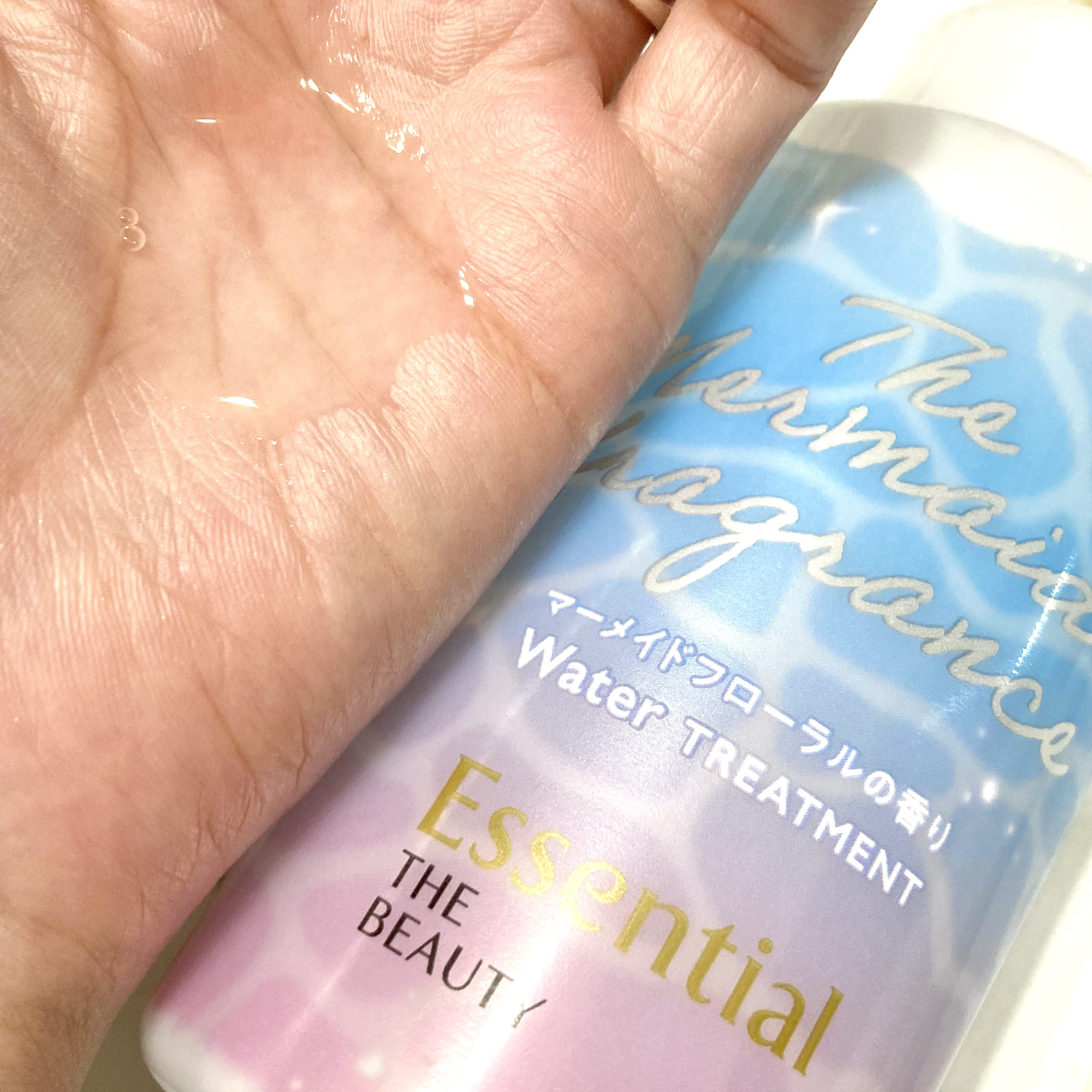 エッセンシャル THE BEAUTY 髪のキメ美容ウォータートリートメント マーメイドフローラルの香りのクチコミ「＼数量限定🧜‍♀️マーメイドフローラルの香り𓇼🫧／



7月1日発売✨


┈┈┈┈┈┈┈┈.....」（2枚目）