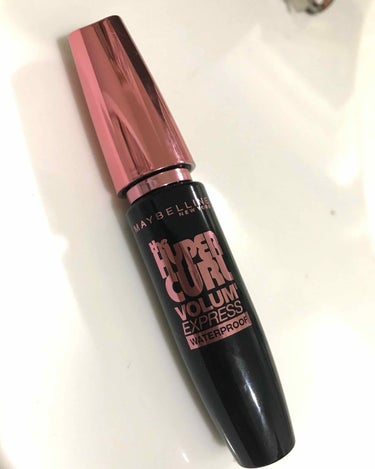 ボリューム エクスプレス ハイパーカール ウォータープルーフ N/MAYBELLINE NEW YORK/マスカラを使ったクチコミ（1枚目）