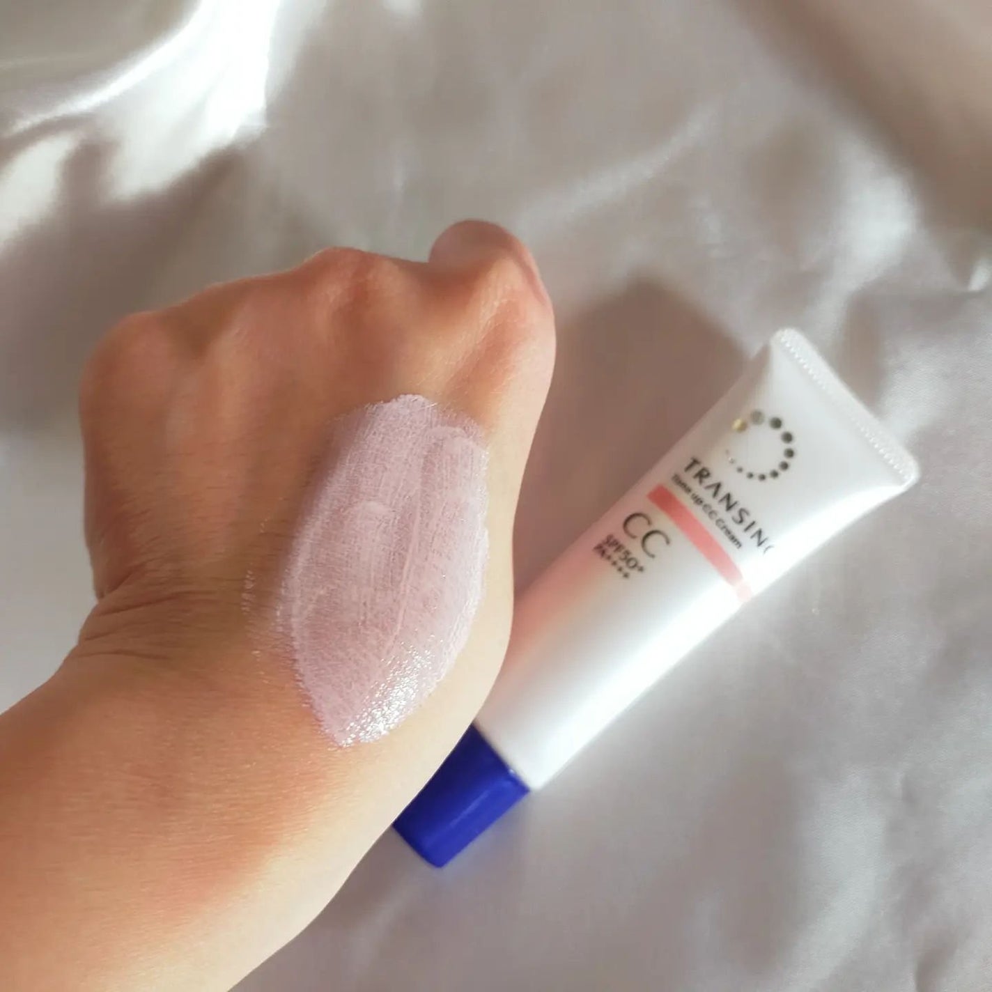 薬用トーンアップCCクリーム/トランシーノ/CCクリームを使ったクチコミ(4枚目)