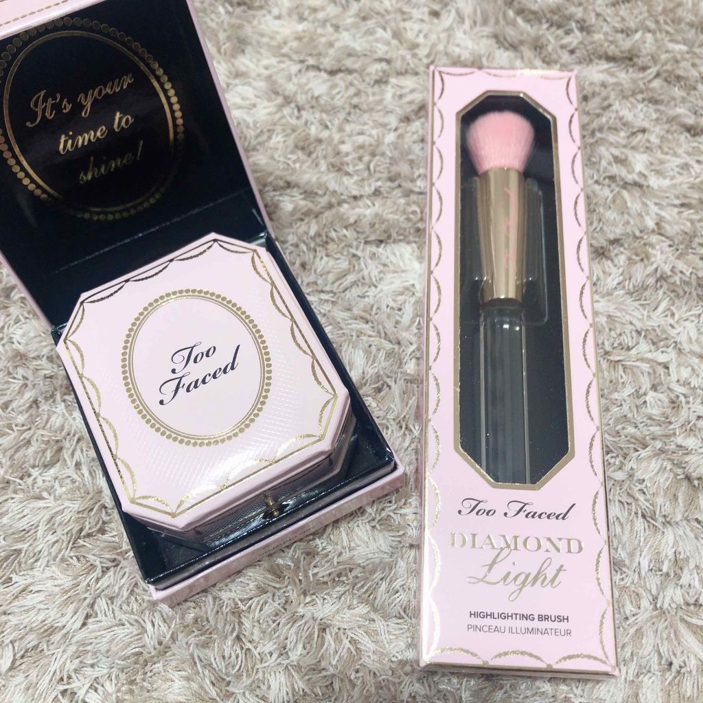 ダイヤモンドライト マルチユース ハイライター/Too Faced/パウダーハイライトを使ったクチコミ（2枚目）