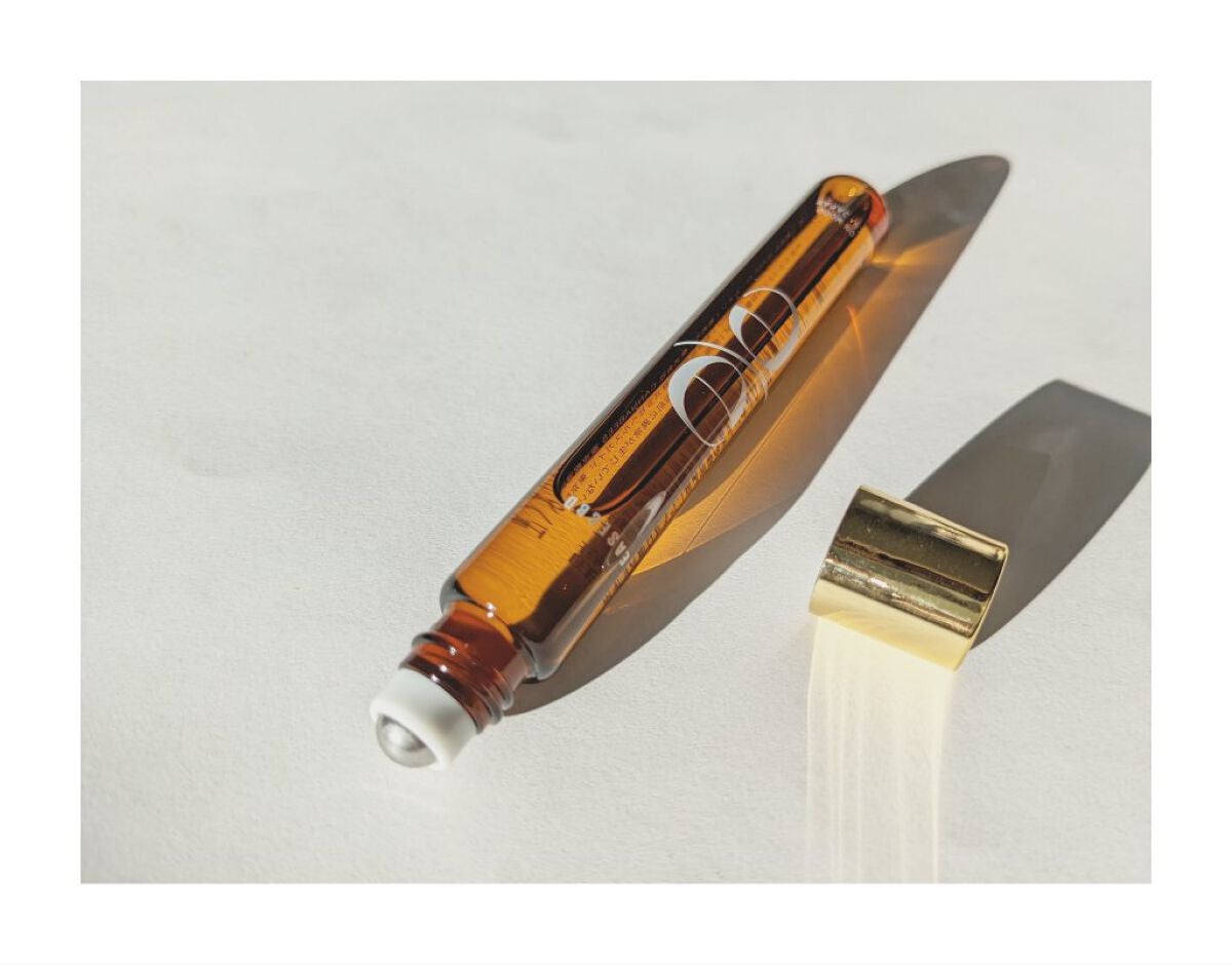 EASECBD ROLL-ON WOOD/EASECBD/香水(その他)を使ったクチコミ(3枚目)