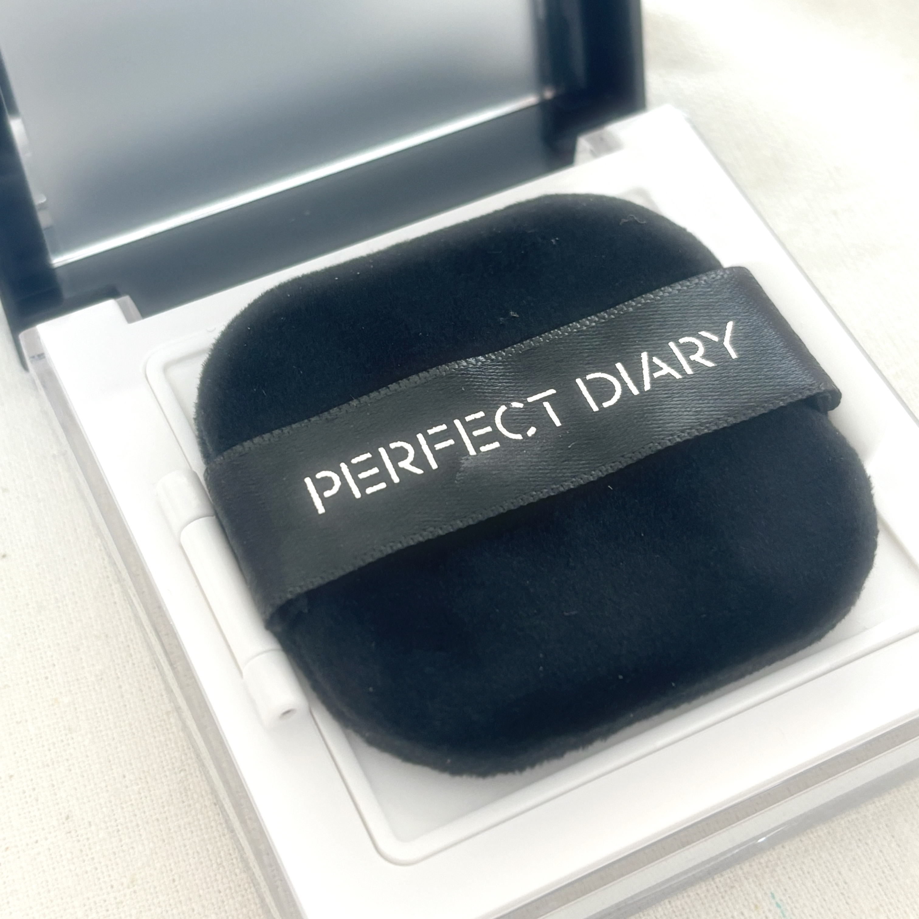 トランスルーシェントブルーリング ルースパウダー/PERFECT DIARY/ルースパウダーを使ったクチコミ（3枚目）